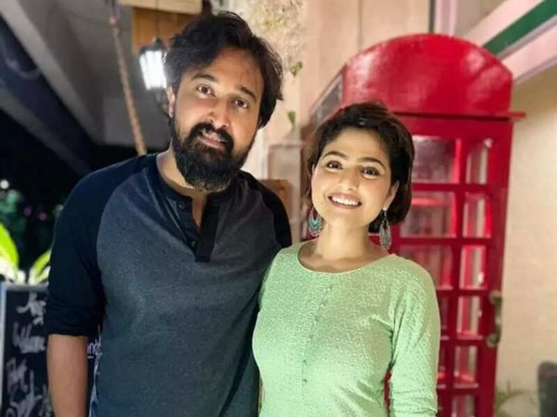 Prayers pour in for Aindrila Sharma following beau Sabyasachi Chowdhury’s request; celebs, fans say, ‘We hear you, praying for a miracle’