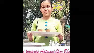 Bihar's Graduate Chaiwali breaks down over removal of her chai kart