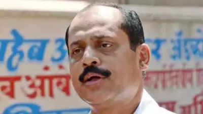 Ex-Mumbai police officer Sachin Waze seeks bail in PMLA case