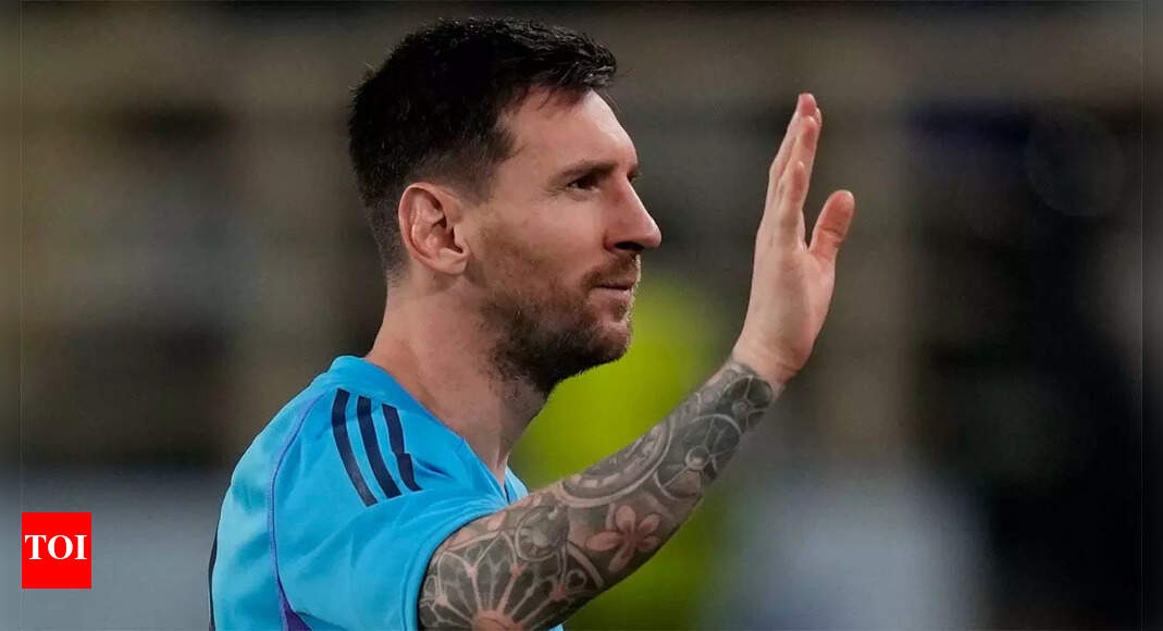 Lionel Messi eager to enjoy World Cup, says Argentina coach Lionel Scaloni | Football News – Times of India