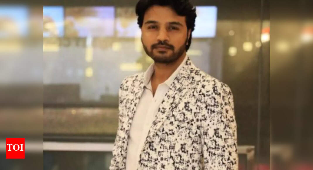 Maulik Chauhan croons 'Aum Mangalam Singelam''s track 'Saavariya'; fans ...