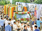 Tollywood celebs, politicians and fans bid adieu to Superstar Krishna