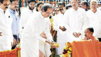 Maharashtra: We don't agree with what Rahul Gandhi said on Savarkar, says Uddhav Thackeray