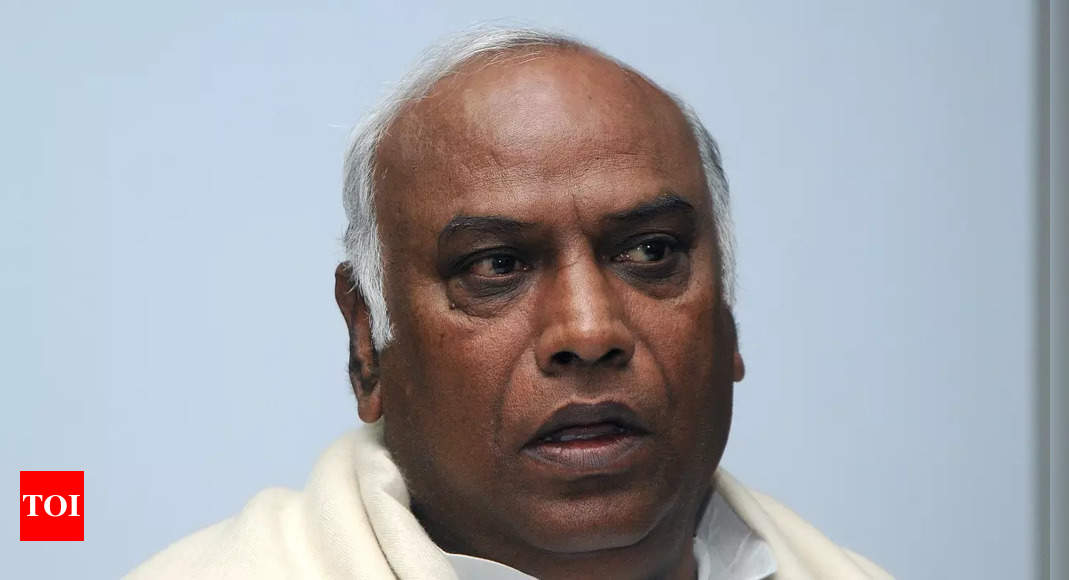 thirty-lakh-posts-in-government-departments-vacant-claims-mallikarjun-kharge-india-news