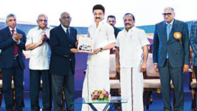 Tamil Nadu CM MK Stalin urges EFSI to join hands with labour welfare board in aiding growth