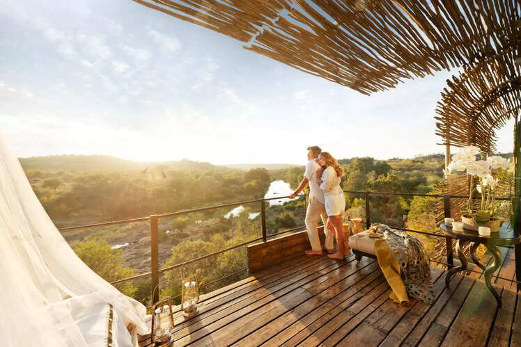 Overnight at a Luxury Game Reserve