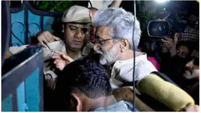 Gautam Navlakha released from jail, taken to Navi Mumbai premises where he will be under house arrest