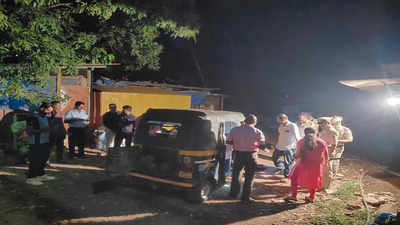 Karnataka: Fire in autorickshaw in Mangaluru, 2 injured