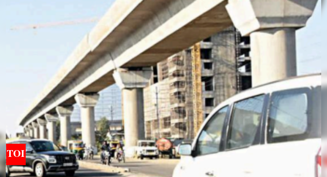 Bhopal: Violation of safety norms adding to chaos on road | Bhopal News ...