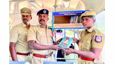 Armed reserve police get 30 mobile libraries