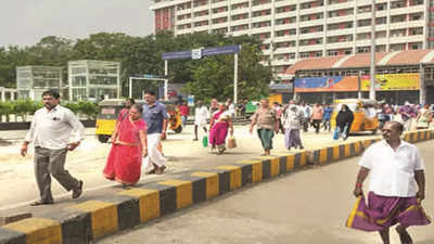 Chennai: Poor pathway hinders movement from Metro station to Central