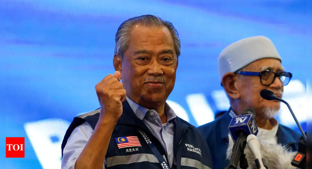 Malaysia’s nationalists seen on track to form new government – Times of India