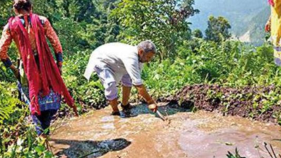 Make ponds in memory of loved ones in Uttarakhand