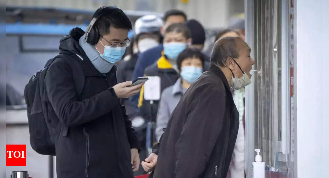 La Chine signale le premier décès de Covid depuis mai ;  Pékin ferme les magasins et les écoles