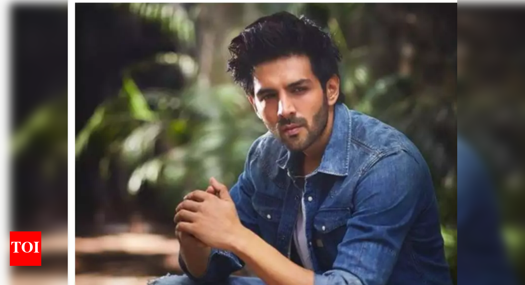 Kartik Aaryan calls Hera Pheri his 'favourite' movie, official ...