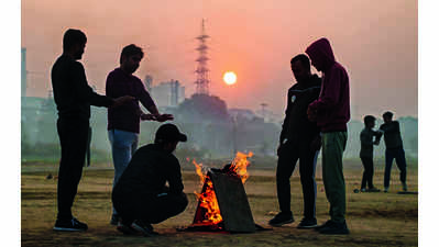 City air still in ‘poor’ zone, mercury likely to fall below 10°C tomorrow
