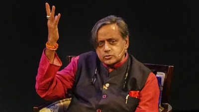 Shashi Tharoor flouts Kerala Congress’s informal diktat, goes on tour