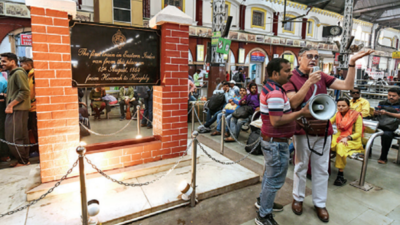 West Bengal: Rail enthusiasts explore oldest track, other history nuggets at Howrah station