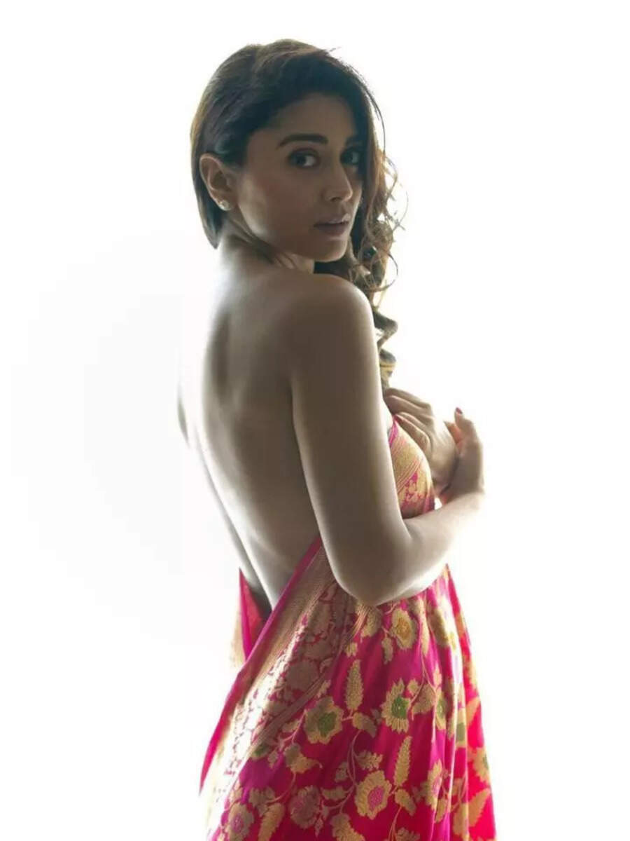 Stunning sari collection of Shriya Saran