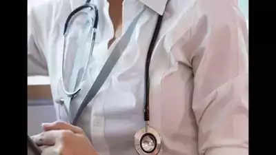 Fake doctor, found to have cleared only Class 10, held for 'treating' patients in Telangana