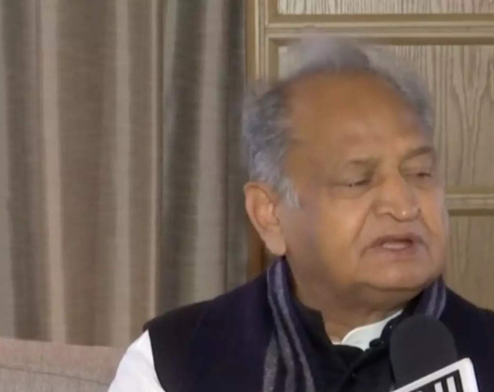 
Ashok Gehlot again demands a probe by retired HC judge in Morbi incident
