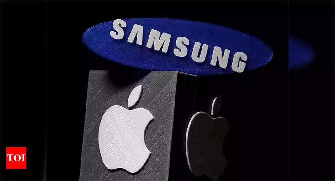Apple may need Samsung’s help with iPhone memory chips, here’s why – Times of India