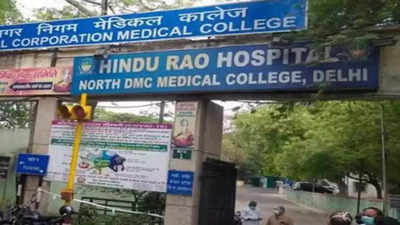 Sinking feeling in MCD-run hospital: Patients complain of lack of proper care