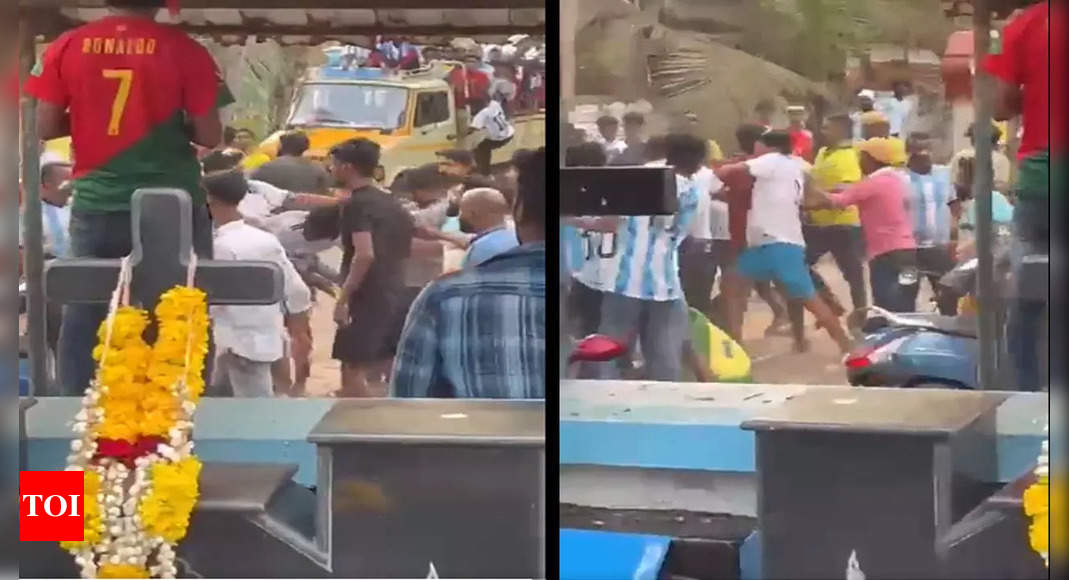 Brazil vs Argentina: Football fans exchange blows in Kerala in viral video | Kochi News – Times of India