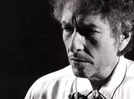 Bob Dylan's publisher sorry for $600 book’s replica autographs