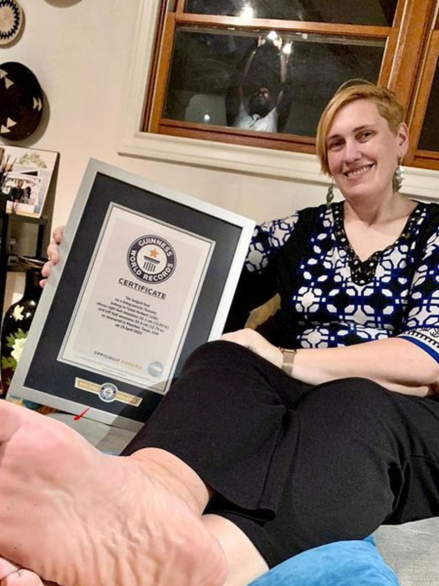 Woman with world’s largest feet makes it to Guinness World Records ...