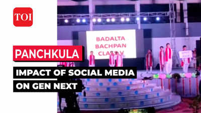 Amravati Vidyalaya kids send out message on impact of social media on generation next