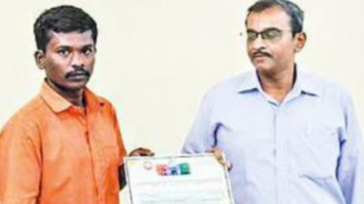 Madurai railway keyman felicitated for averting train accident