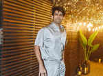 Fun-filled inside pictures from Kartik Aaryan’s white-themed birthday party with Disha Patani, Ananya Panday and other celebs