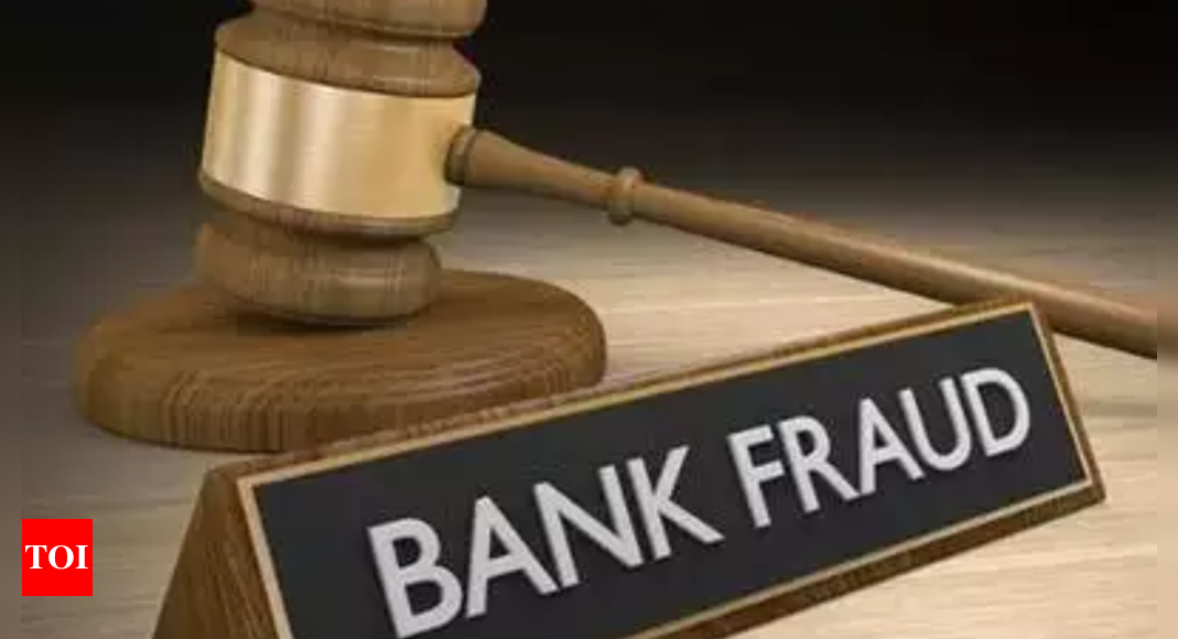 2 managers, 8 others jailed for Rs 4.5 cr bank fraud