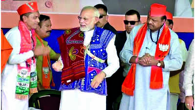 Congress stymied tribal contestant for President post: PM Modi in Gujarat