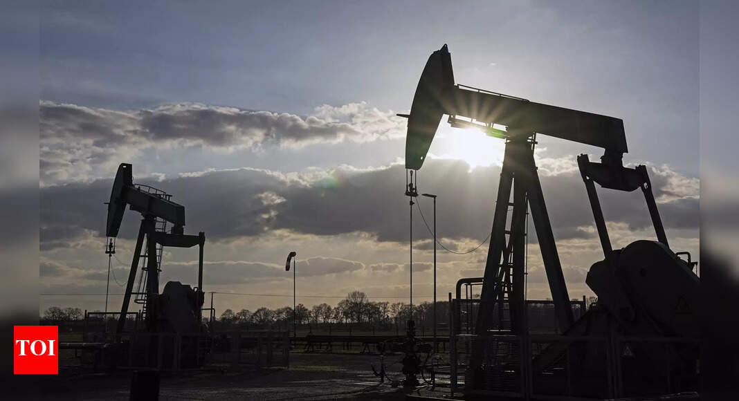 Proposed G7 oil price cap to have little immediate impact on Russian ...