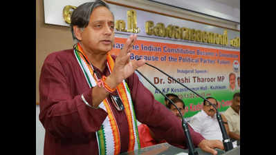 Kerala: Shashi Tharoor trend emerging or Shashi Tharoor's sashay just good optics?