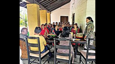 Uttarakhand: 300+ villagers being trained to make ‘Corbett souvenirs’