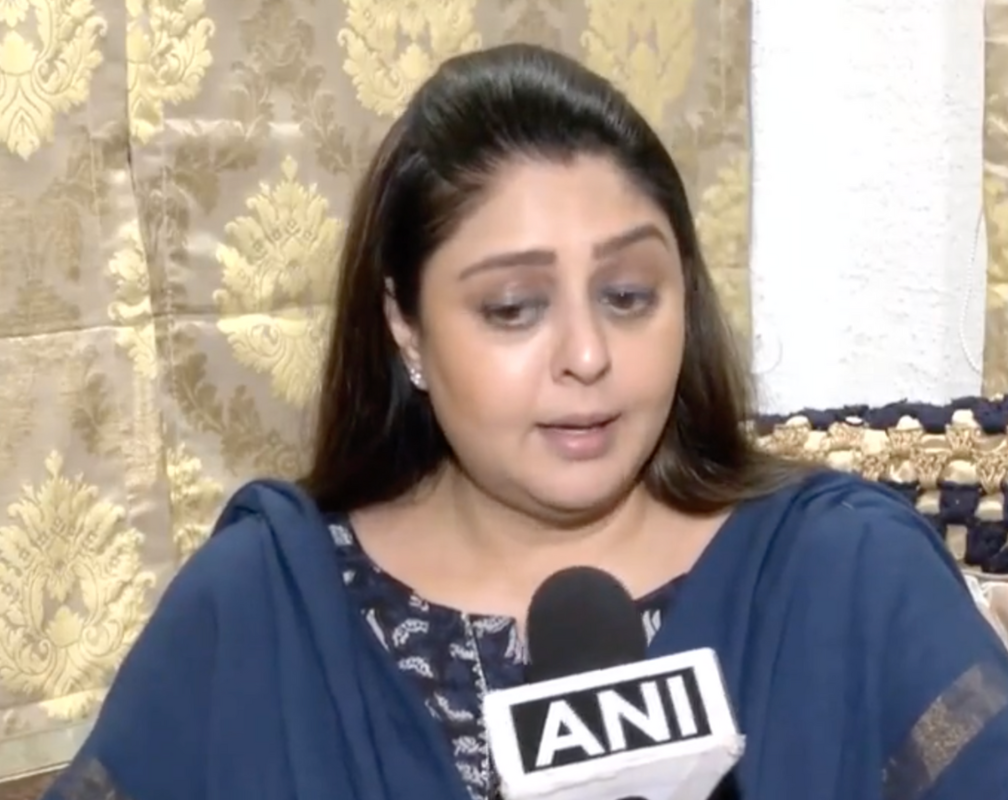 
Congress leader Nagma clarifies on her tweet about Indian Army and Galwan incident
