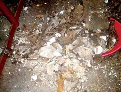 Slab portion collapses in Usgao mkt, eatery owner escapes unhurt