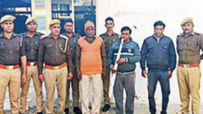 Uttar Pradesh: Trader shot in front of cops in Shahjahanpur, probe ordered