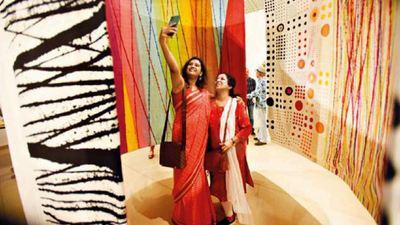 Maharashtra: Weaving fabric and freedom through tapestry of textile art