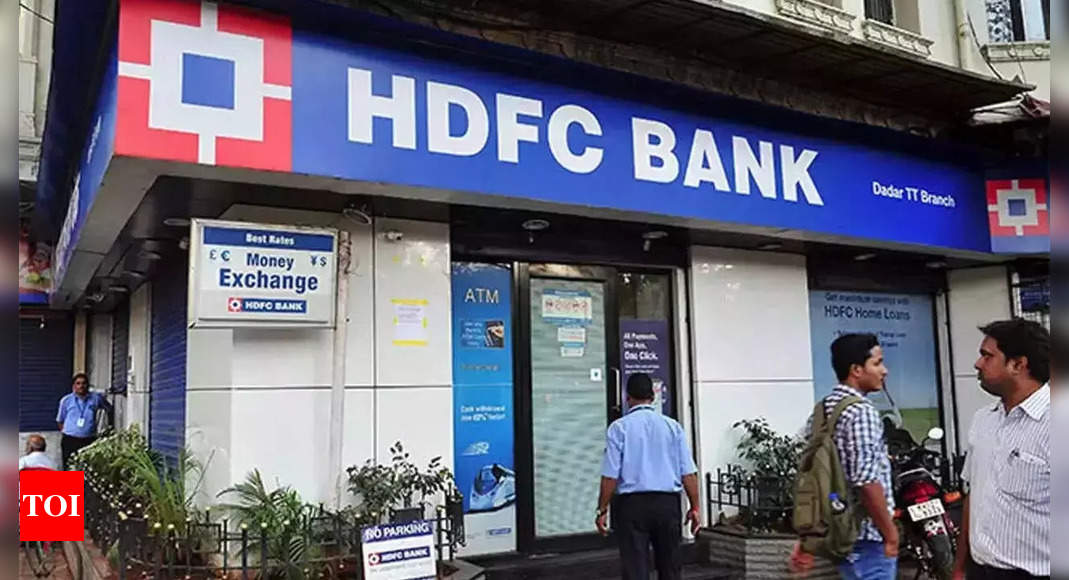 HDFC’s shareholders clear merger with bank – Times of India