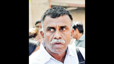2002 riots: Gujarat HC extends former DGP Sreekumar's interim bail