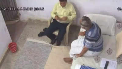 Tihar me 'AAP ka Darbar': BJP leader Shehzad Poonawalla on Satyendar Jain's video