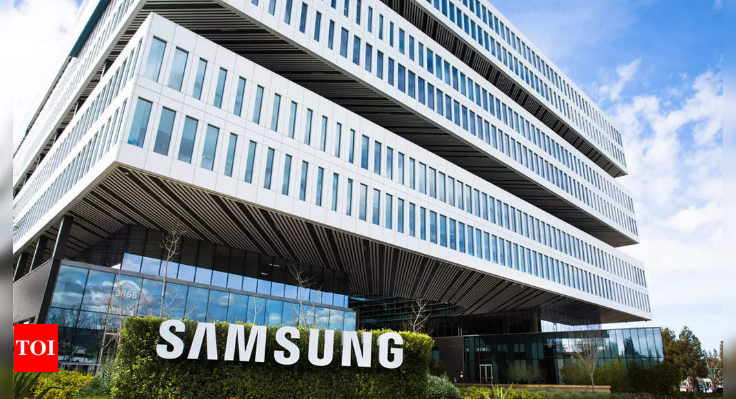 How Samsung plans to combat global semiconductor decline – Times of India