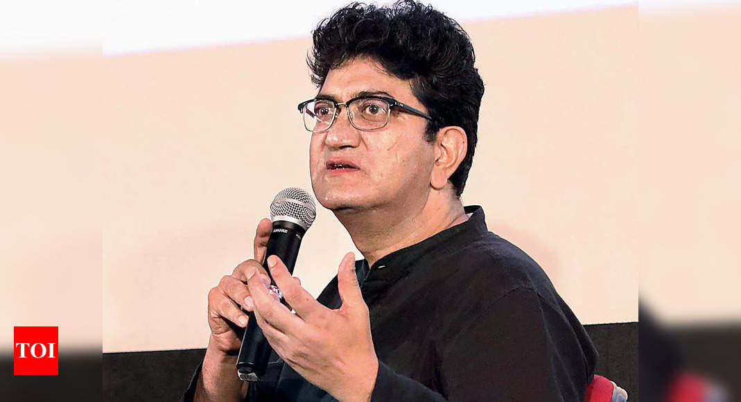 Prasoon Joshi at 53rd IFFI: If certifying films fairly comes with a price, I’ve paid it – Times of India