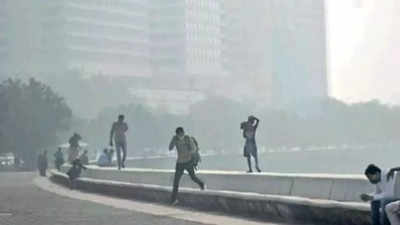 Mumbai again records poor air quality