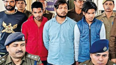 Ghaziabad: Arms factory busted, police link it to polls