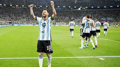 Lionel Messi nourishes dream of matching Diego Maradona's tall Argentina legacy
